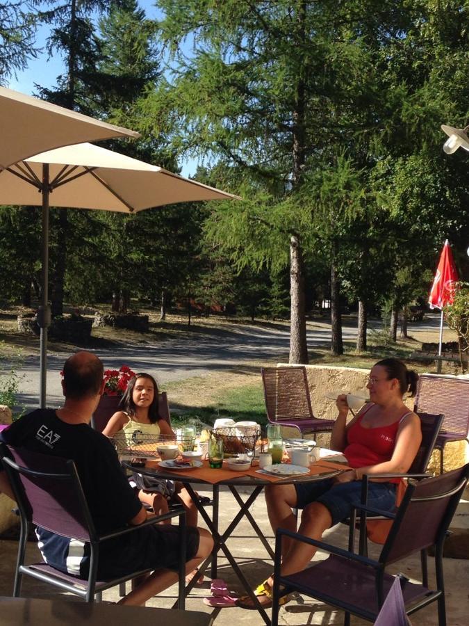 Camping Mon Repos Hotel Montmaur  Kültér fotó